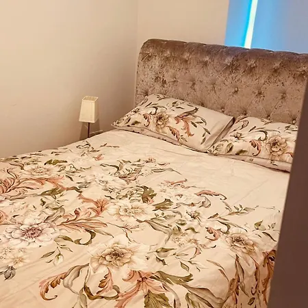 شقة Colton House - 4 تولامور